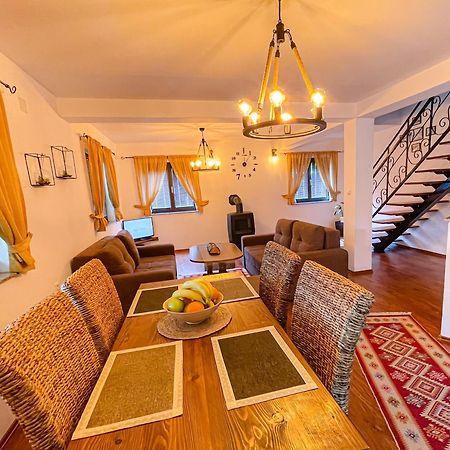 Holiday Home Avita Bihać Eksteriør bilde