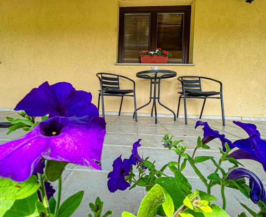 Holiday Home Avita Bihać Eksteriør bilde