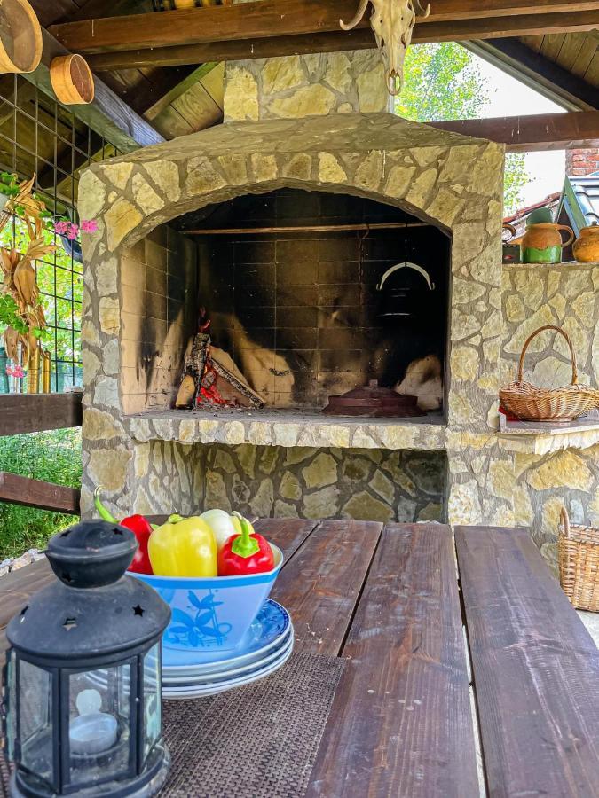 Holiday Home Avita Bihać Eksteriør bilde