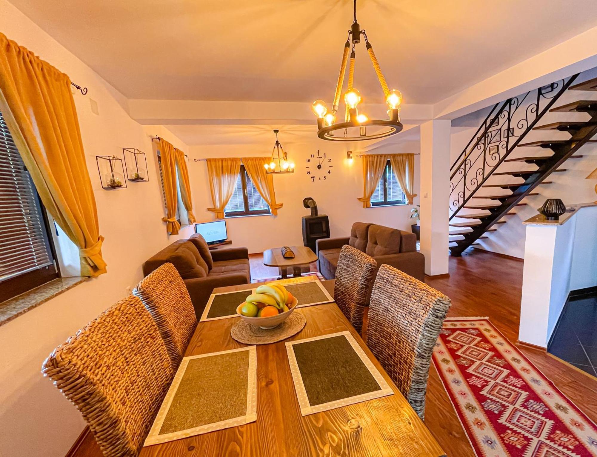 Holiday Home Avita Bihać Eksteriør bilde