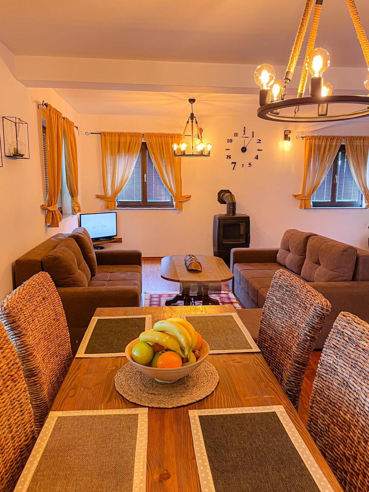 Holiday Home Avita Bihać Eksteriør bilde