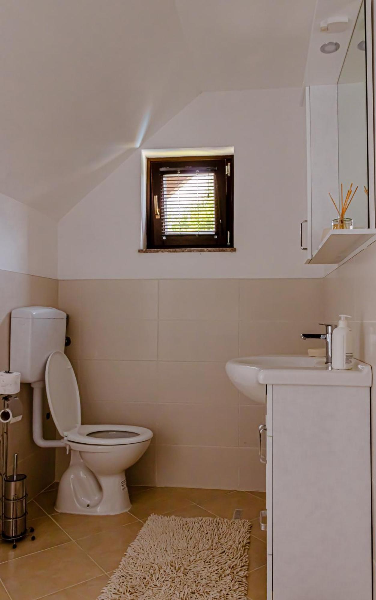 Holiday Home Avita Bihać Eksteriør bilde
